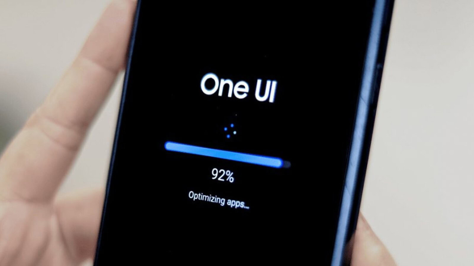 One UI 9.5 già in sviluppo: Samsung accelera per i Galaxy S26