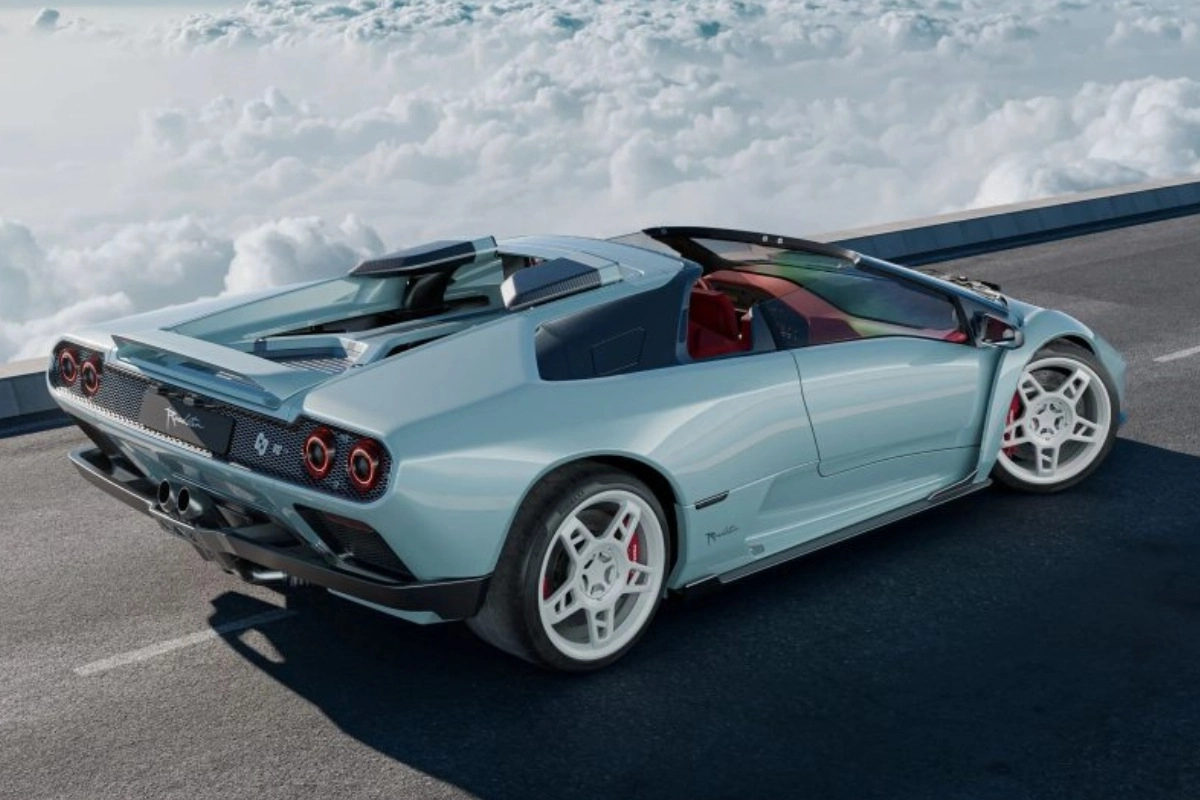 Lamborghini Eccentrica V12 Roadster: la Lamborghini Diablo rinasce con 550 CV e cambio manuale