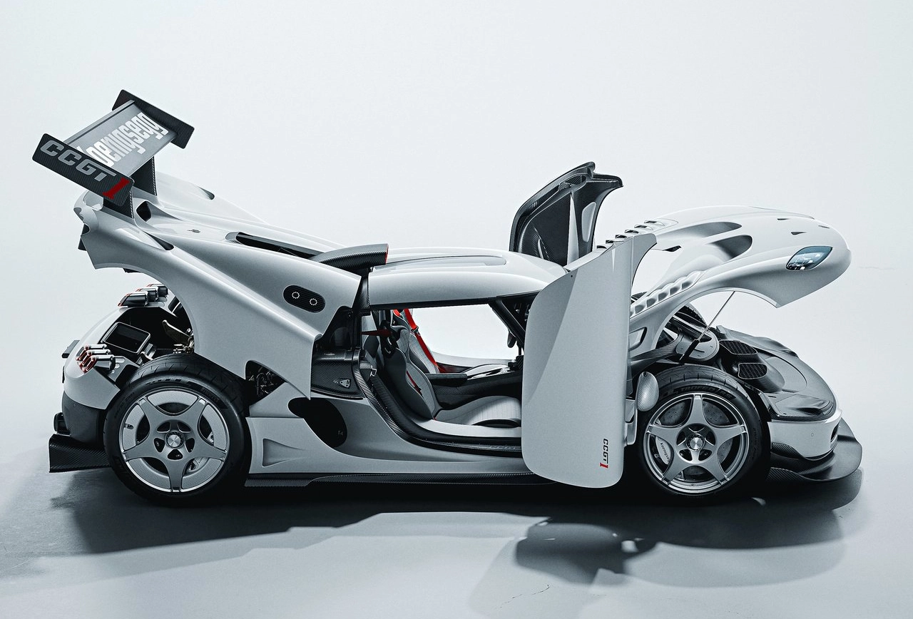Koenigsegg CCGT1 - dettaglio Koenigsegg CCGT1, la megacar che riporta in vita il sogno GT1