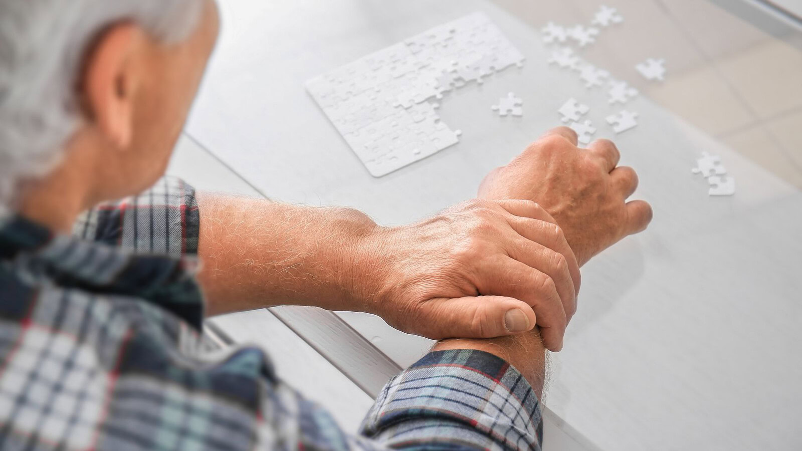 Sla e Parkinson: la nuova pista che parte dall'intestino