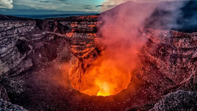 Vulcano Masaya, scoperte due camere magmatiche collegate tra loro
