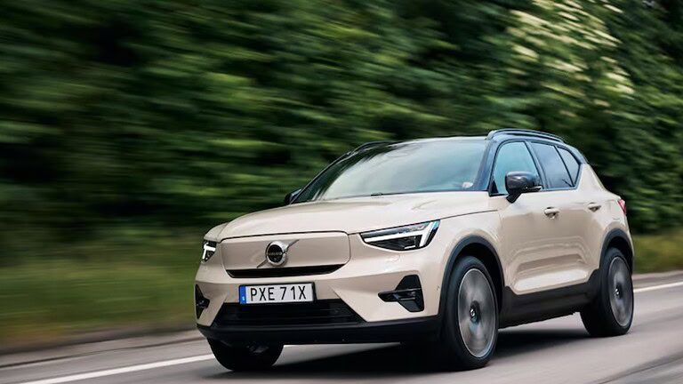 Volvo EX50, il crossover elettrico più grande ma meno caro