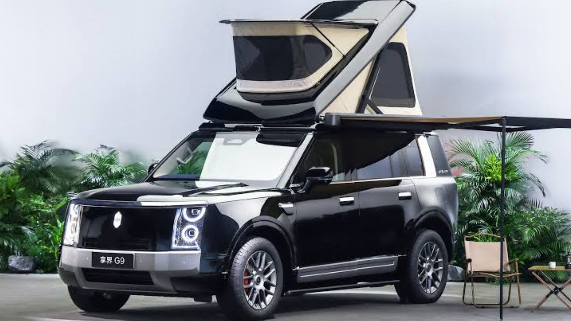 Stelato G9 Stelato G9, il SUV di Huawei arriva a 1.366 km con un pieno