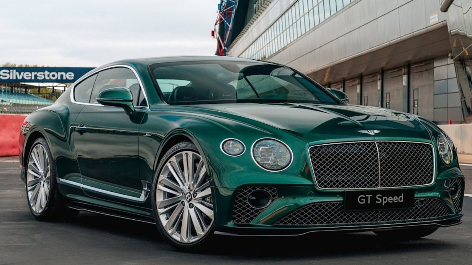 Bentley Continental GT: l'esemplare unico che celebra 80 anni di Crewe