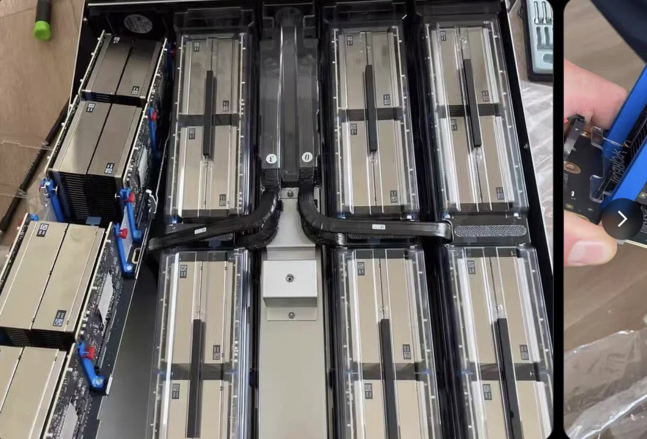 server Apple M5 Apple, ecco le prime foto dei server M5 per Apple Intelligence