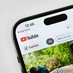 YouTube su iPad, il bug che fa sparire titolo e commenti - bug YouTube iPad