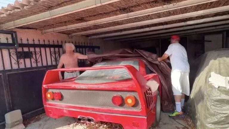 Ferrari F40 abbandonate su Google Maps, la verità sorprende - Ferrari F40 Google Maps
