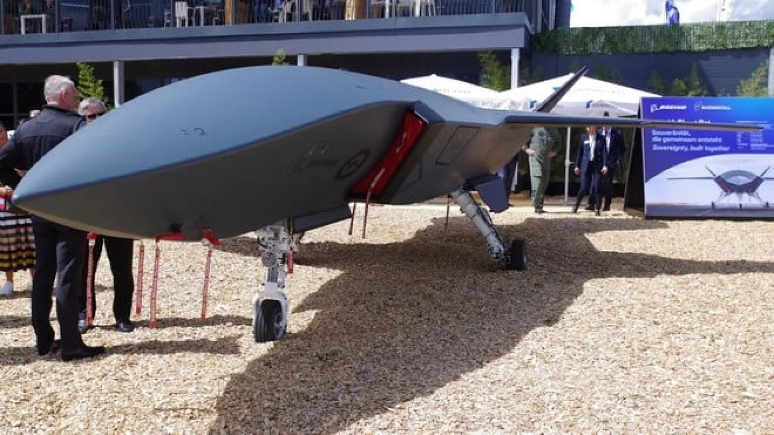 MQ-28 Ghost Bat, il drone gregario che cambia il volto dei caccia