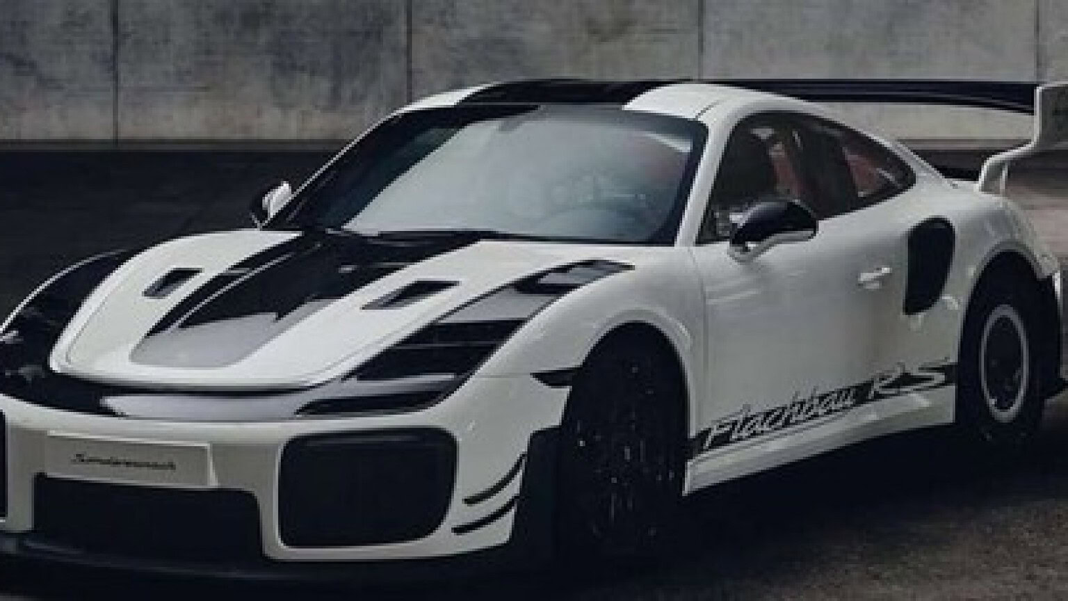 Porsche Flachbau RS: la one-off che omaggia Moby Dick