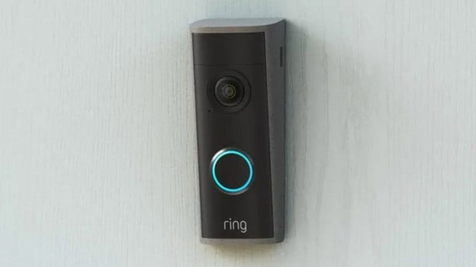 Ring Peephole Cam 2K: lo spioncino smart arriva in Italia