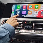 CarPlay, Claude arriva a bordo: ora sono cinque le AI supportate