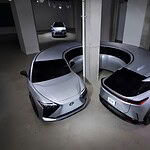 Lexus e MSCHF