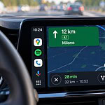 Google Maps su Android Auto, altro bug: km/h diventano mph
