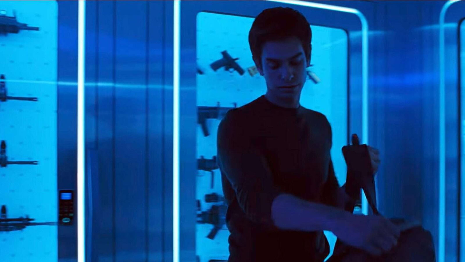 Artificial, il trailer trasforma Sam Altman in un thriller