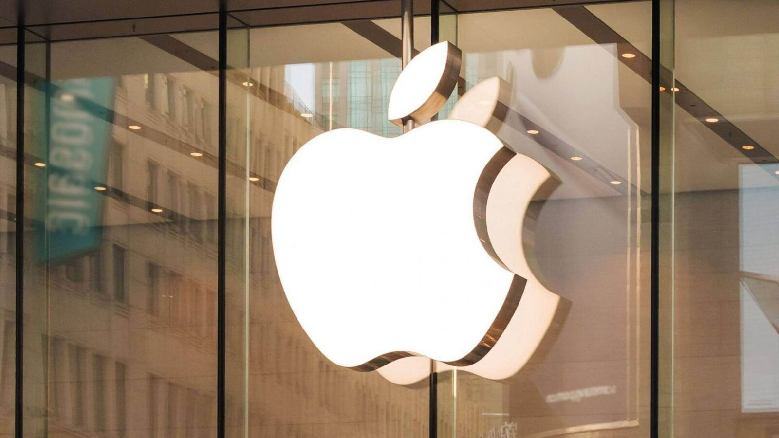 Apple acquisisce Sonera: controllo dei dispositivi col pensiero
