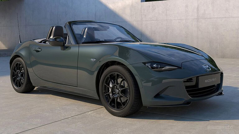 Mazda MX-5 Yakudo, debutto a Torino con il 1.5 da 136 CV