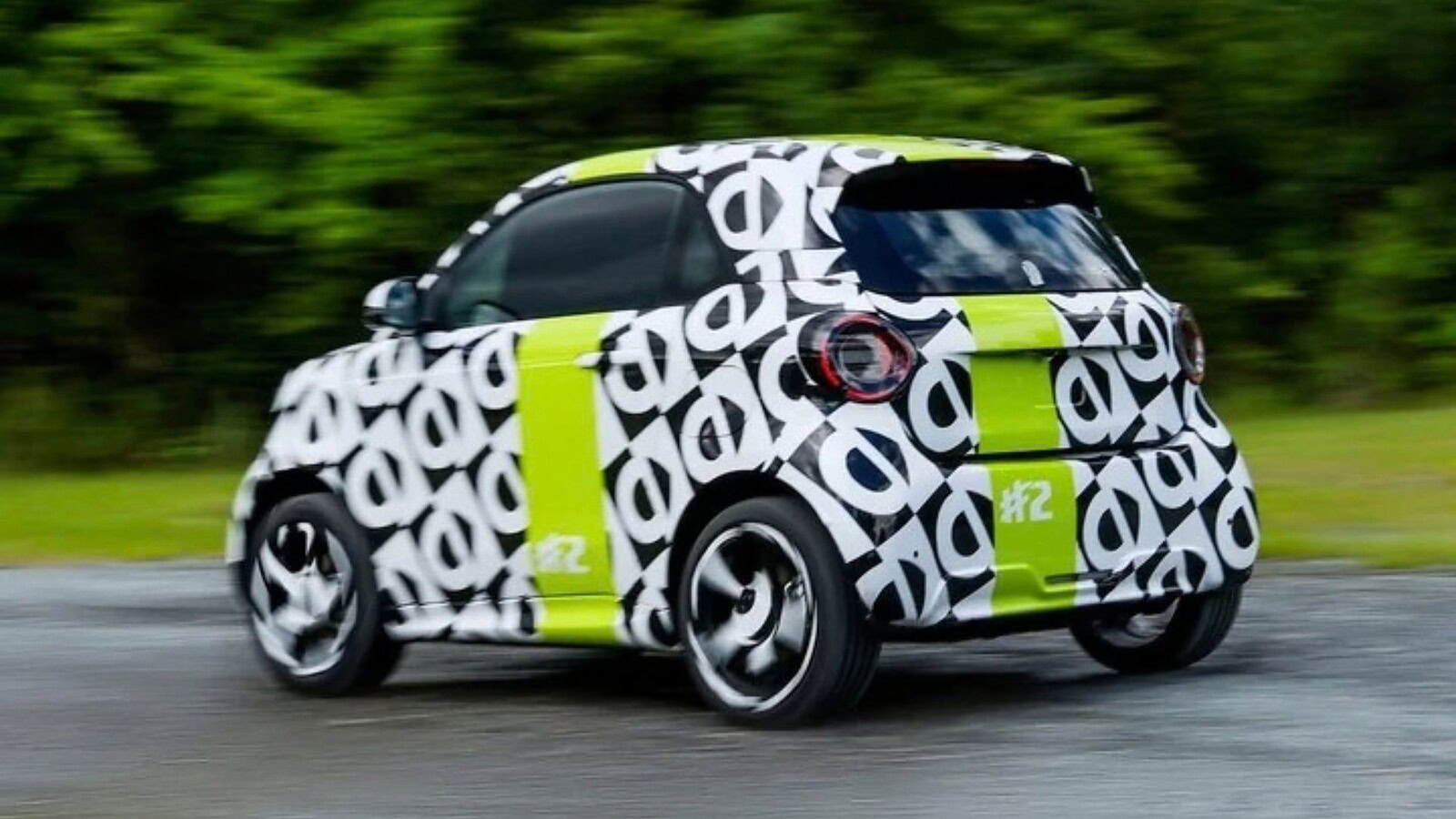Smart #2, test finiti per l'erede della Fortwo: debutto a Parigi 2026