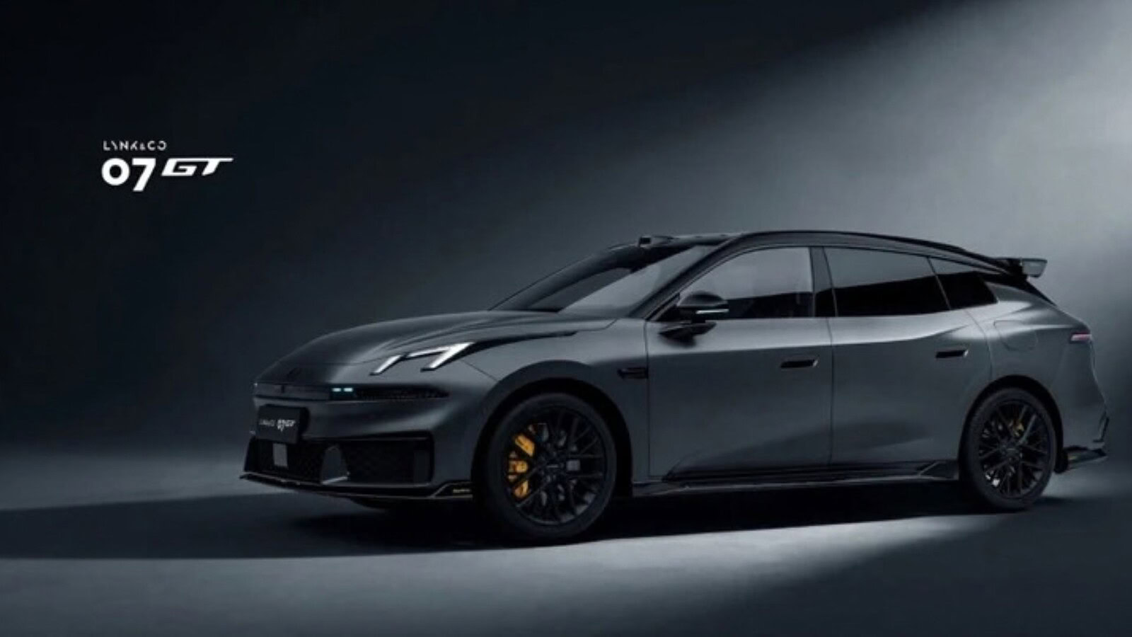Lynk & Co 07 GT: la wagon ibrida da 530 CV arriva in Europa