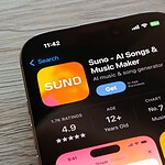Suno accusata da Sony