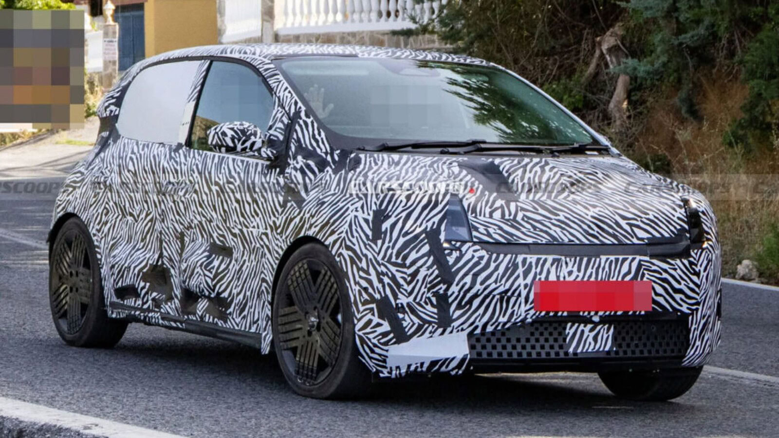 Nissan PIXO