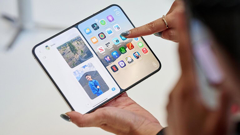 iPhone Duo nasconde cinque schermate StandBy mai annunciate