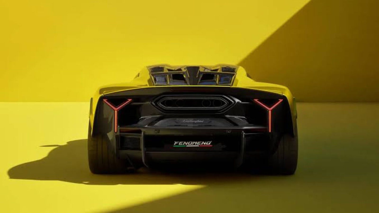 Stellantis brevetta il supercondensatore in stile Lamborghini: +13% di potenza
