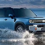 Geely Battleship 700: il SUV ibrido che naviga con due eliche