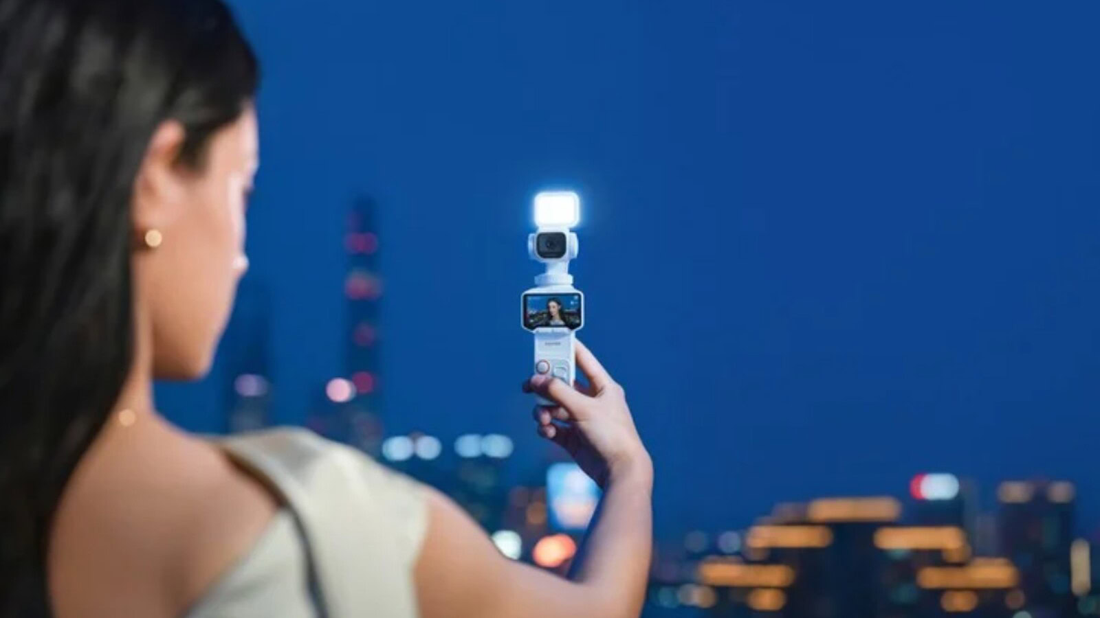 Insta360 Luna Pro arriva in Italia: prezzo e specifiche