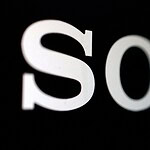 Sony, nuove regole contro le molestie dei clienti