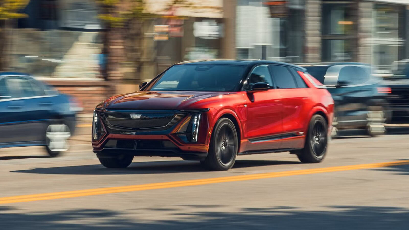 Cadillac Lyriq 2027 mantiene CarPlay e Android Auto
