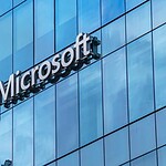 Microsoft, l'ingegnere avverte: scrivere codice a mano è finita