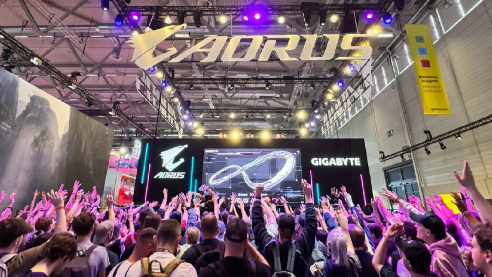GIGABYTE porta AORUS INFINITY al Gamescom 2026