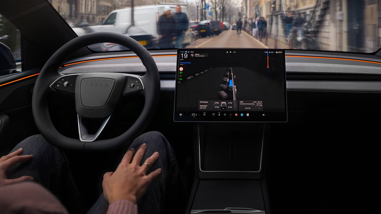 Tesla FSD Supervised sbarca in Repubblica Ceca: settimo Paese