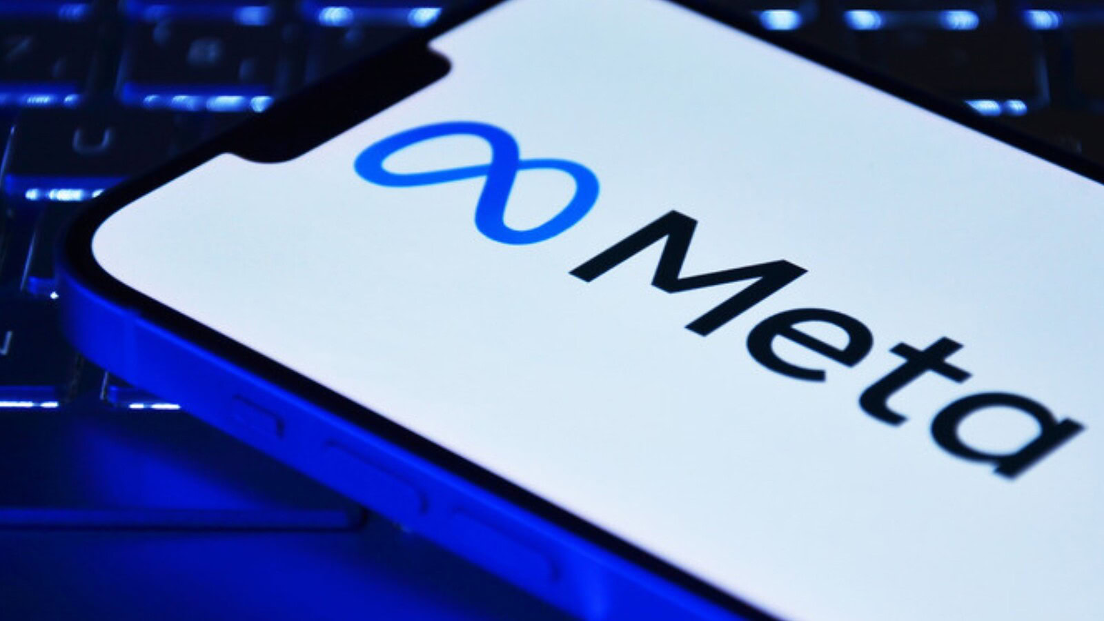 Muse: 902.000 download in sei giorni, battuta Meta AI