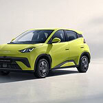 BYD Dolphin Surf cresce: oltre 4,2 metri, 5 posti e più potenza