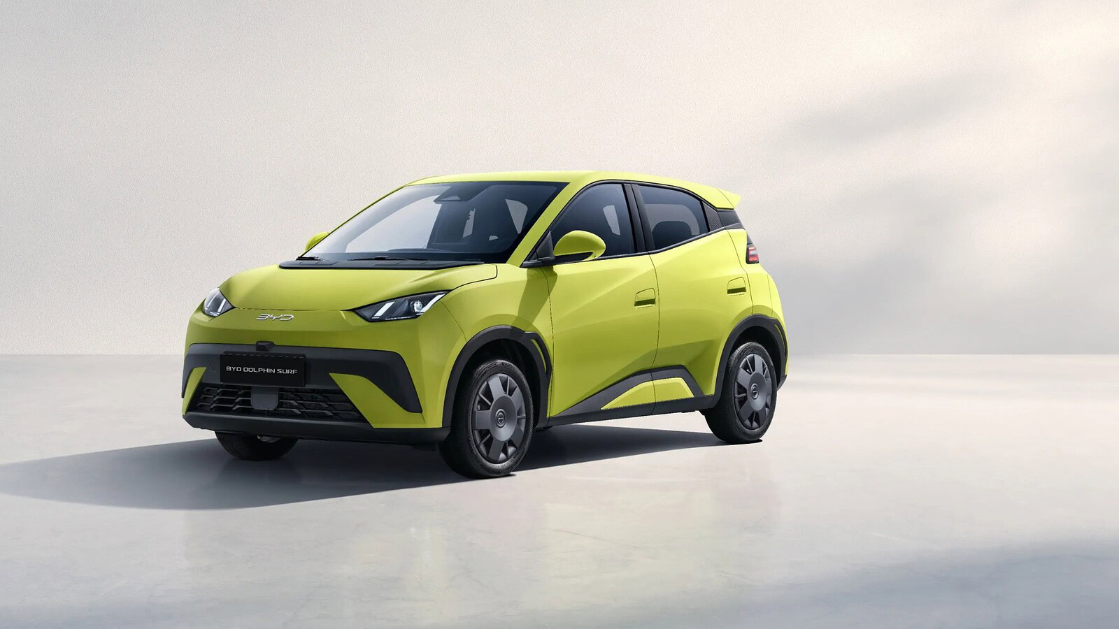 BYD Dolphin Surf cresce: oltre 4,2 metri, 5 posti e più potenza