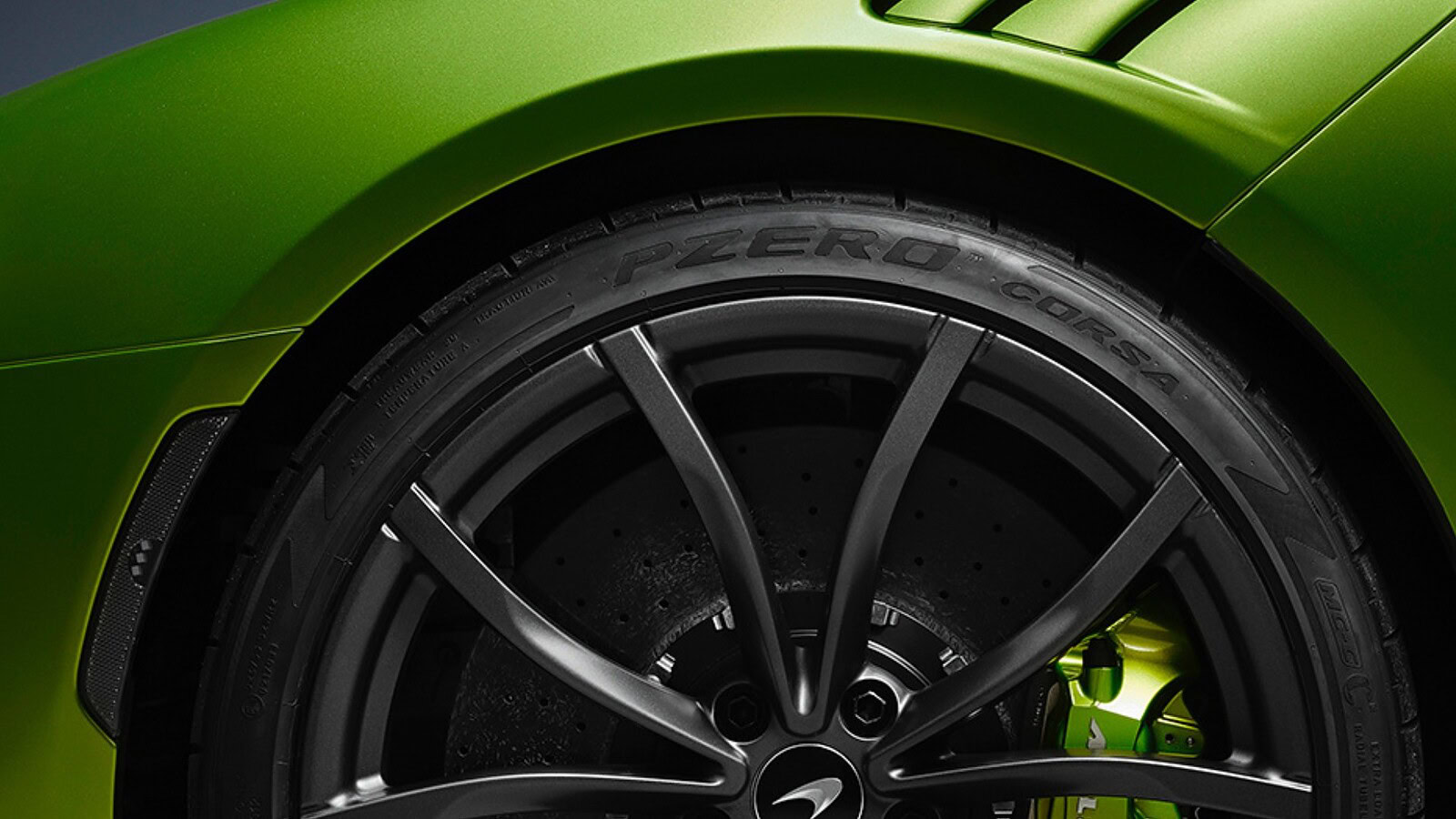 Pirelli Cyber Tyre, il sensore da 13 grammi che legge la strada