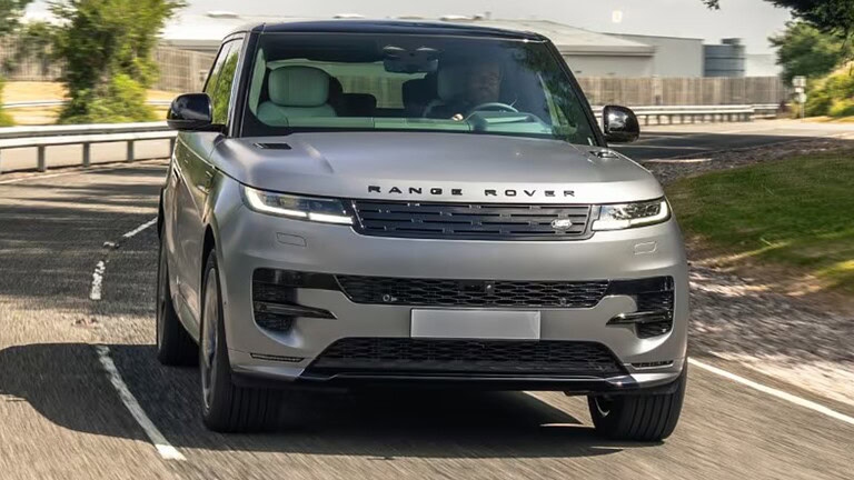 Range Rover Sport Electric: 550 CV e fino a 609 km di autonomia