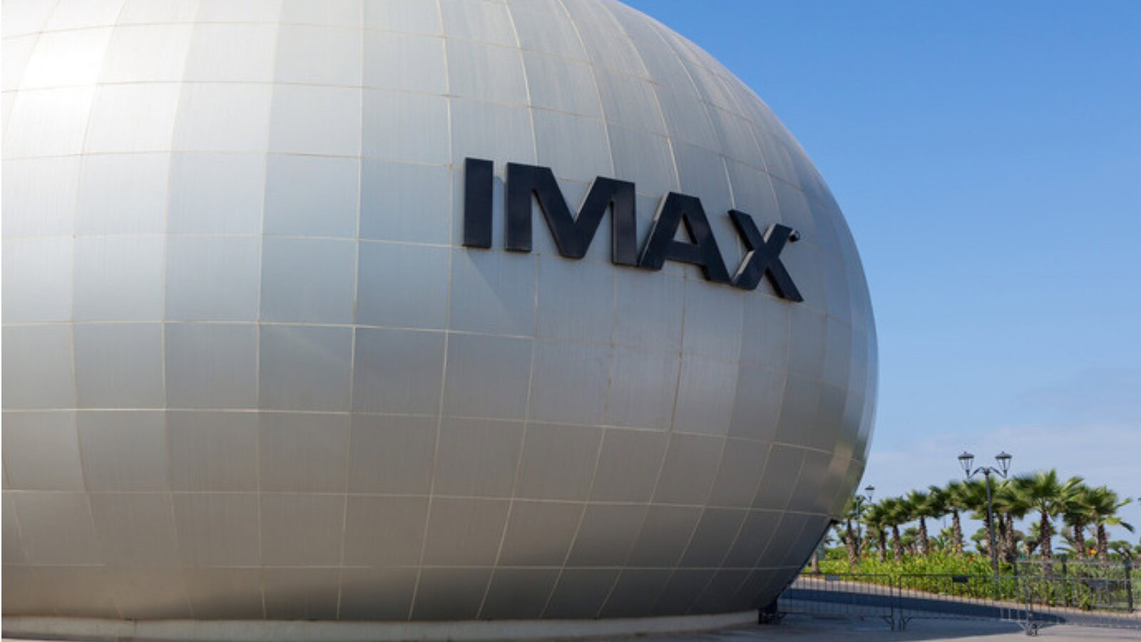 IMAX Dome, lo schermo arriva sopra la testa: cosa cambia