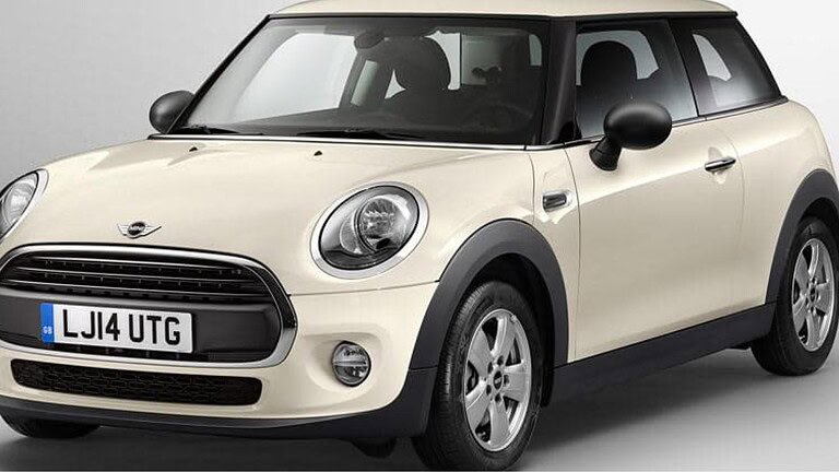 Mini, 25 anni in Italia: oltre 480mila auto consegnate