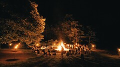 Il linguaggio umano è nato attorno al fuoco? La nuova ipotesi