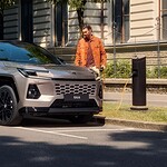Toyota RAV4, negli USA sparisce dai piazzali: domanda record