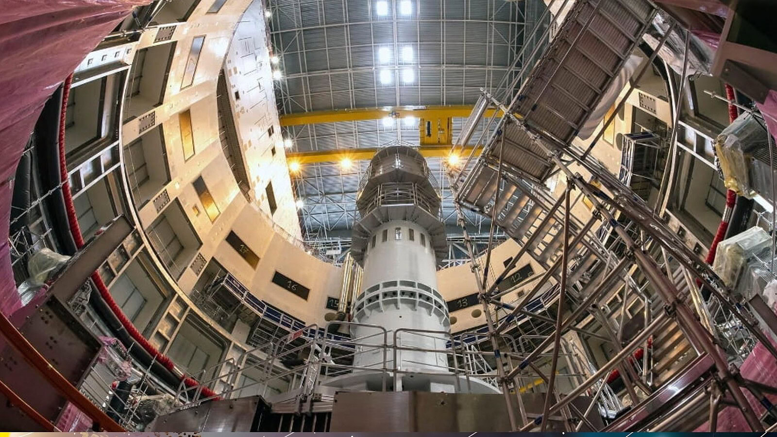 Texatron, la fusione nucleare a impulsi da 100.000 atmosfere
