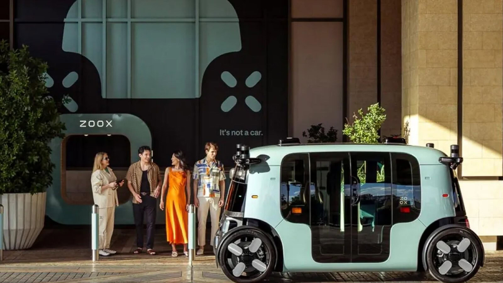Zoox sfida Waymo a San Francisco con influencer e 100 robotaxi