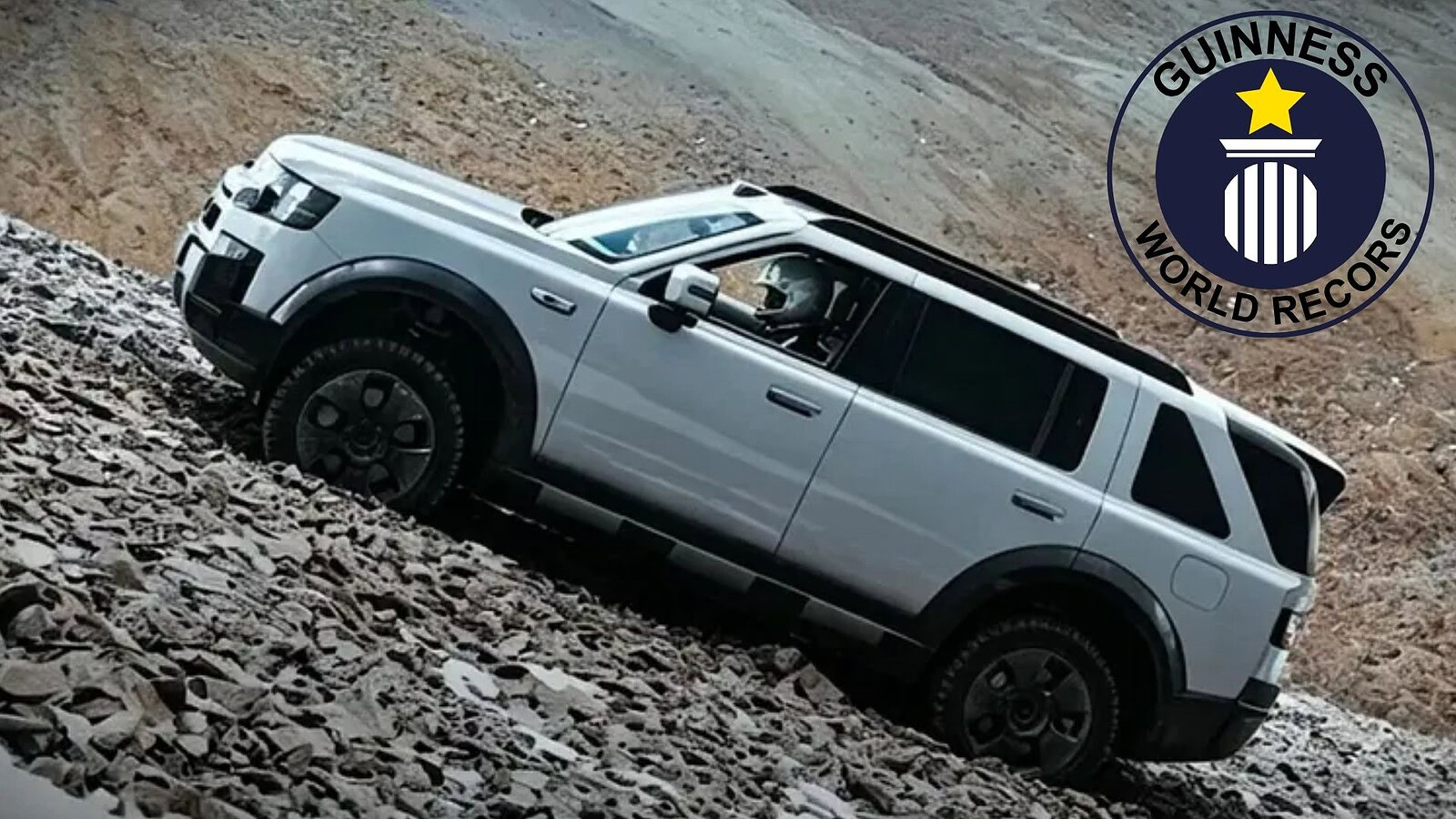 Freelander 8 conquista il record Guinness a 6.002 metri