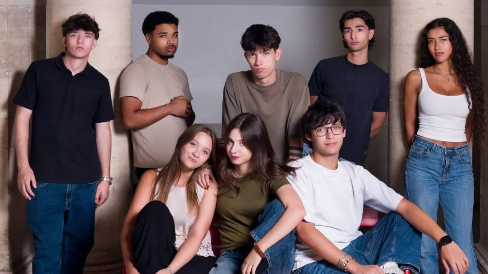 FOMO su RaiPlay: 12 episodi tra chat, TikTok e maturità