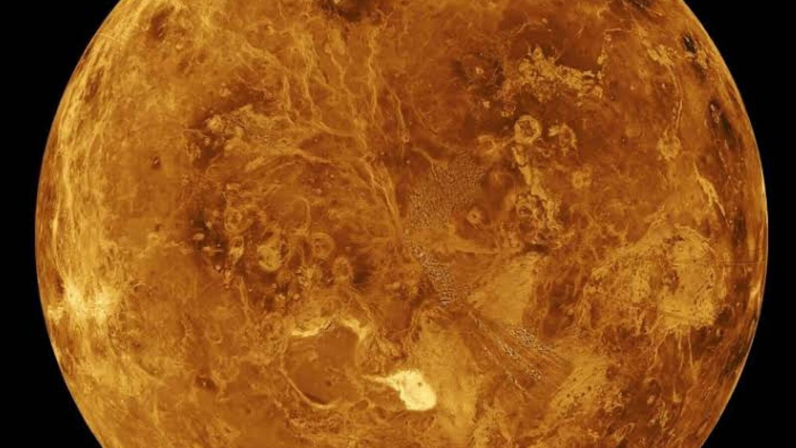 Venere senza lune: il satellite inghiottito dal pianeta
