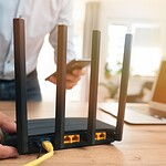 Router più sicuro in 10 minuti: WPA3, rete ospiti e stop al WPS