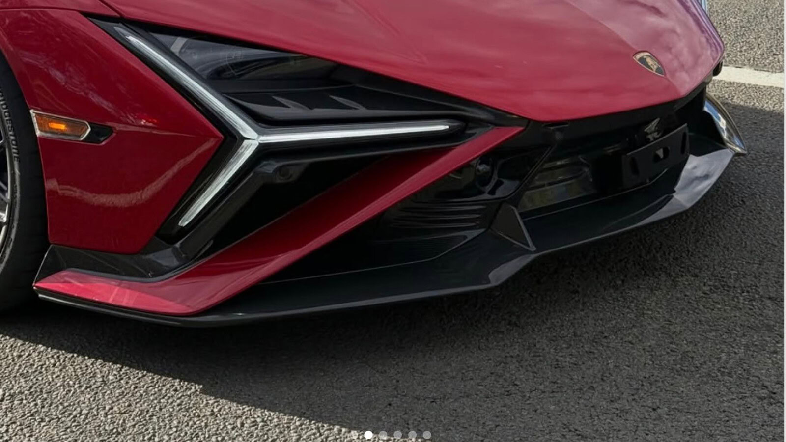 Lamborghini Revuelto SV avvistata nel traffico del Colorado