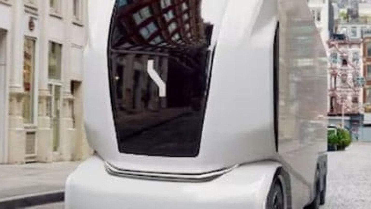 Einride Pod senza cabina consegna per Lidl in Germania